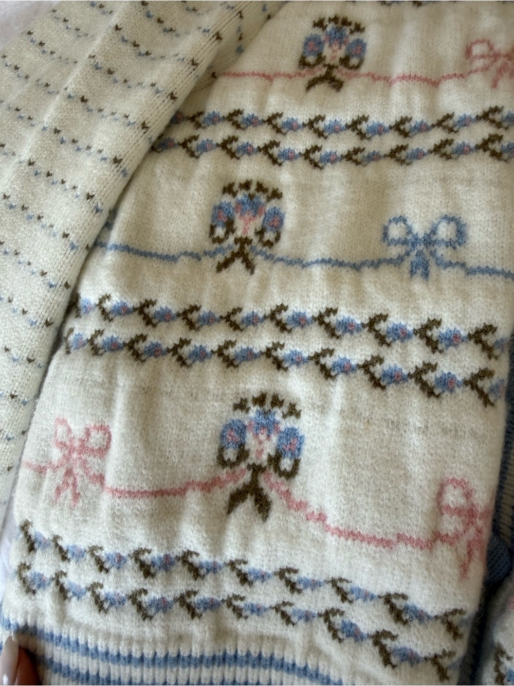 For Love Ball White & Light Blue Floral Knit Cardigan - Picture 5 of 6